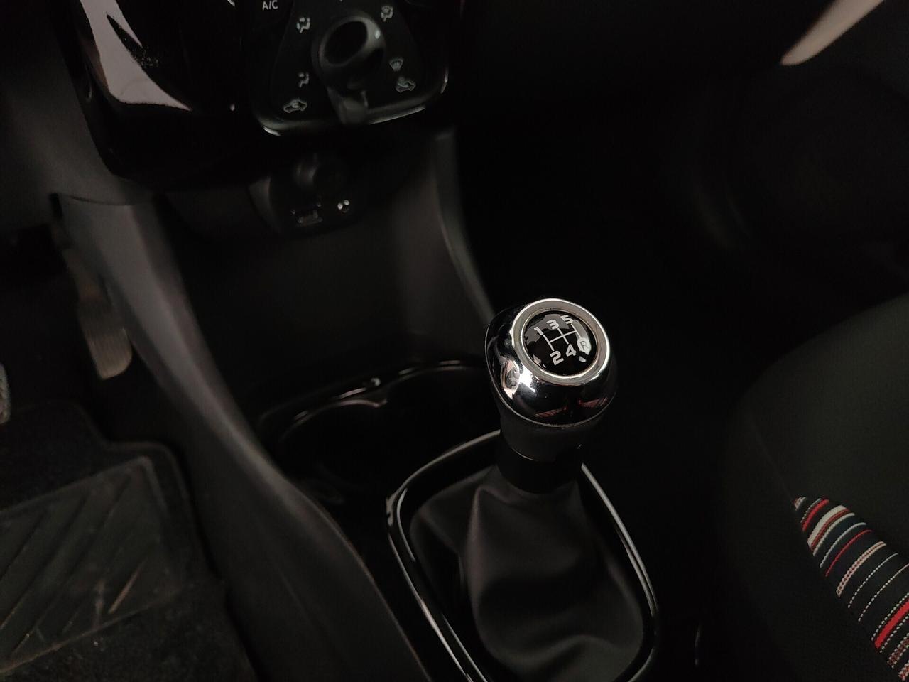 Citroen C1 VTi 72 S&S 5 porte Shine