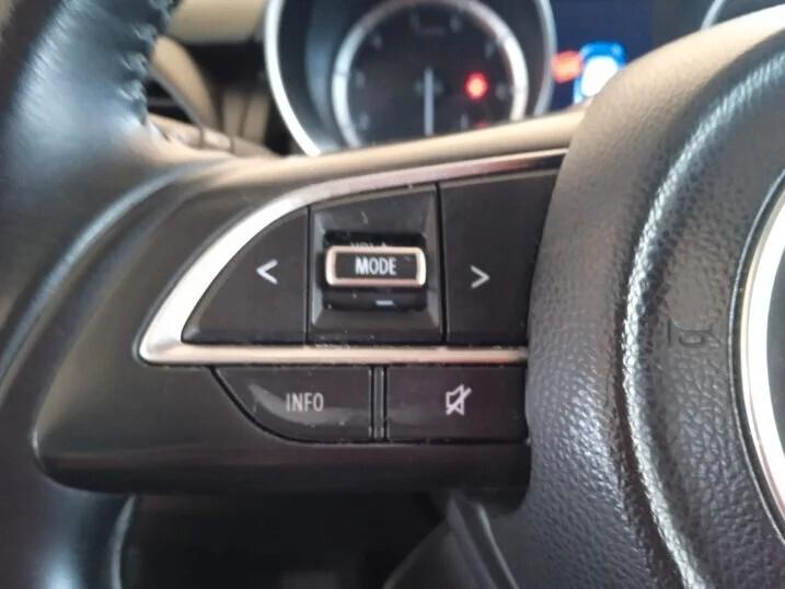 Suzuki Swift 1.2 Hybrid Top