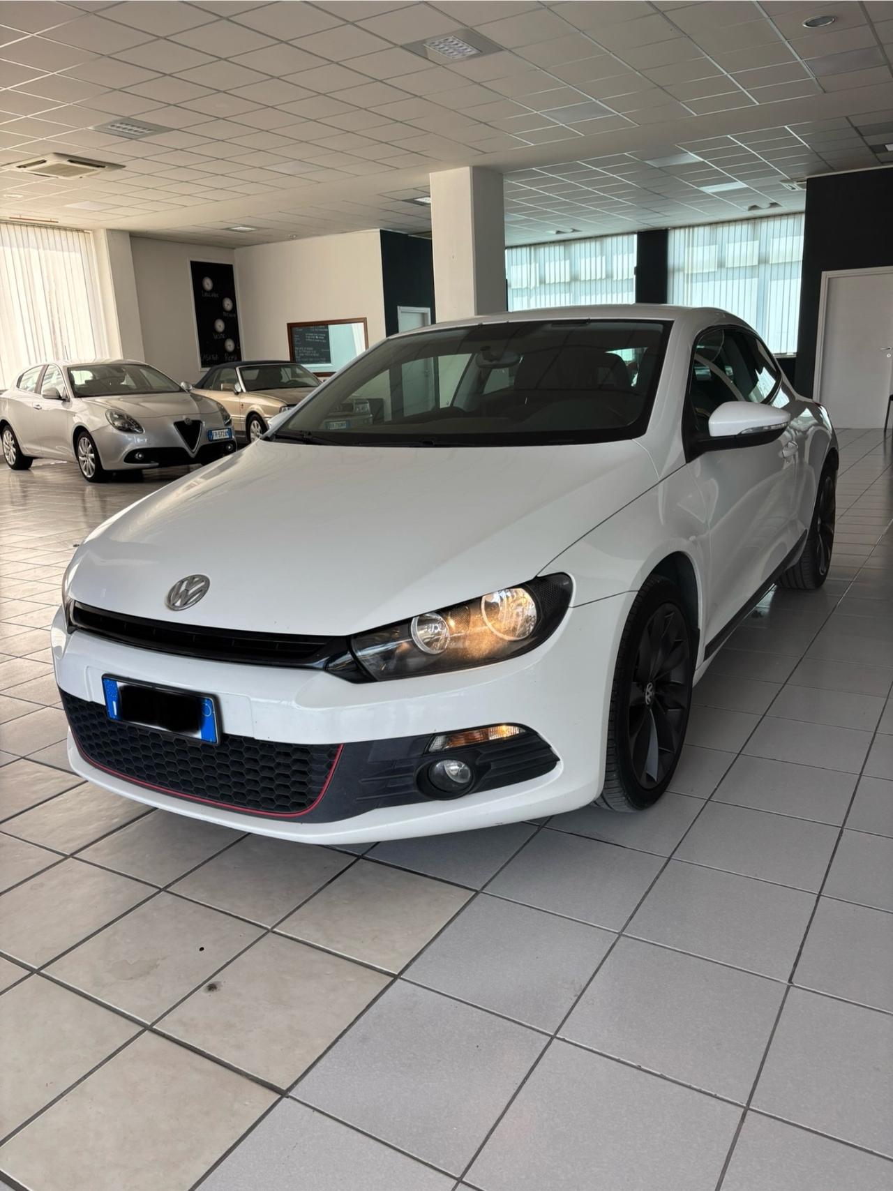 Volkswagen Scirocco 2.0 TDI 140CV DPF