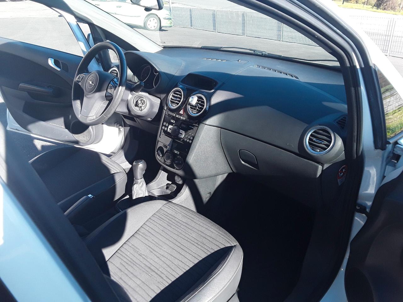 Opel Corsa 1.2 85CV 5 porte GPL-TECH Ecotec