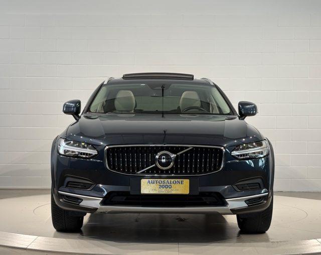 VOLVO V90 Cross Country B4 2.0d AWD Plus Mild-Hybrid TETTO/PREZZO REALE