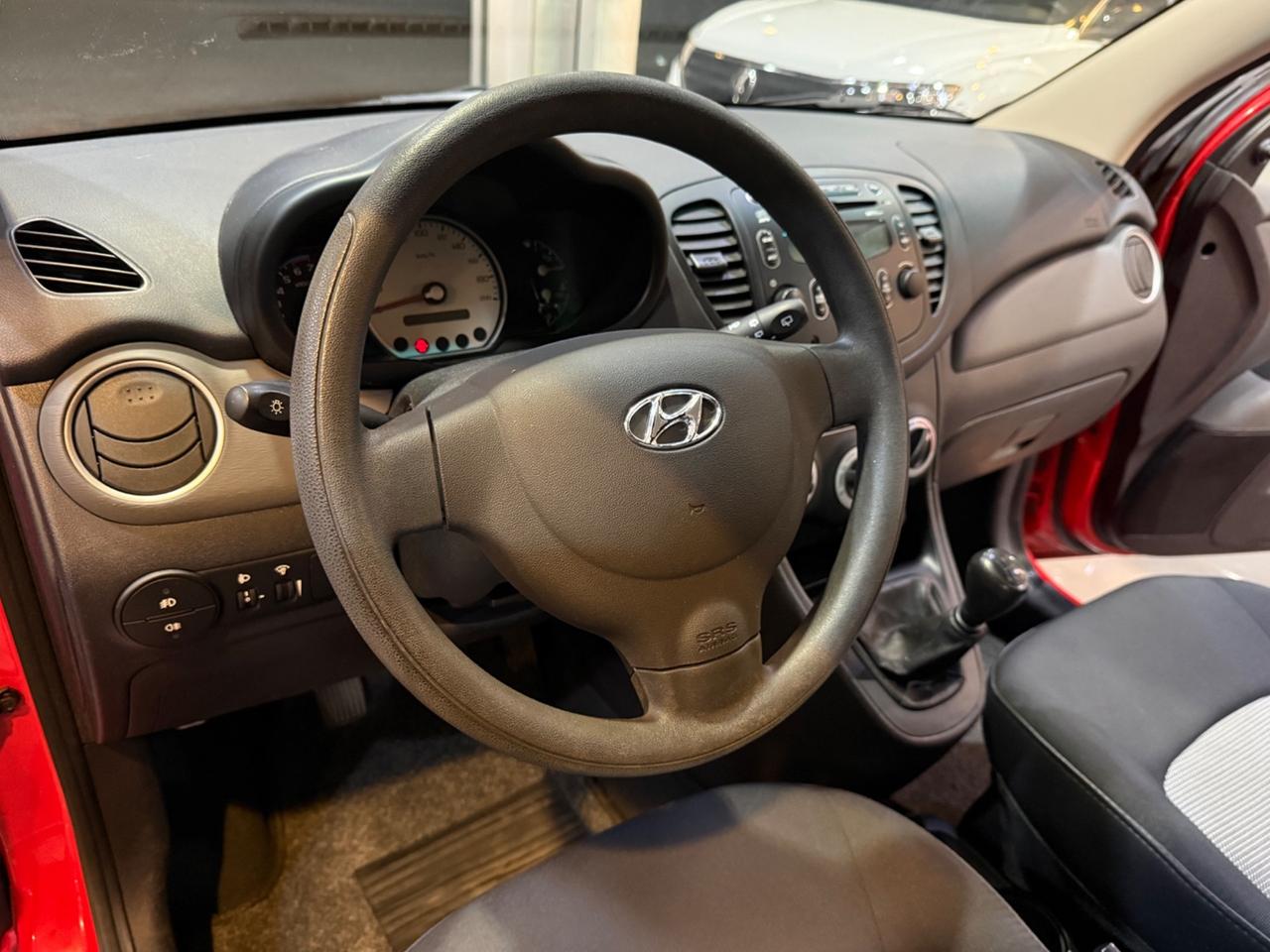 Hyundai i10 1.1 49.000 KM IMPECCABILE !