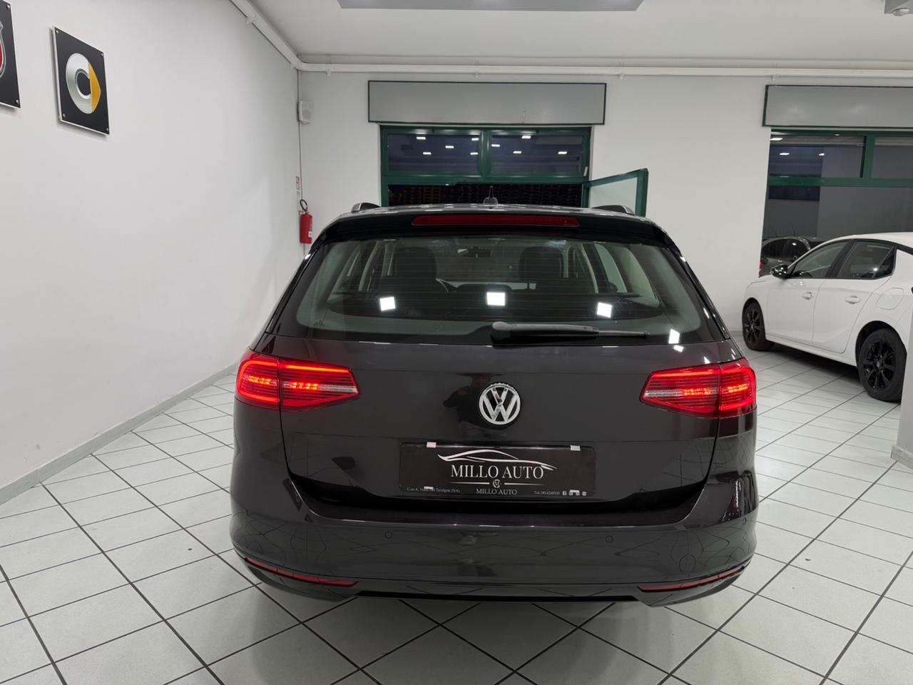 Volkswagen Passat 2.0 TDI DSG Business BlueMotion Technology