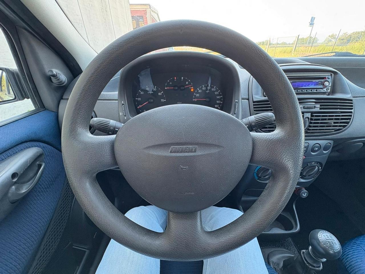 Fiat Punto 1.2i cat 5 porte NEOPATENTATI