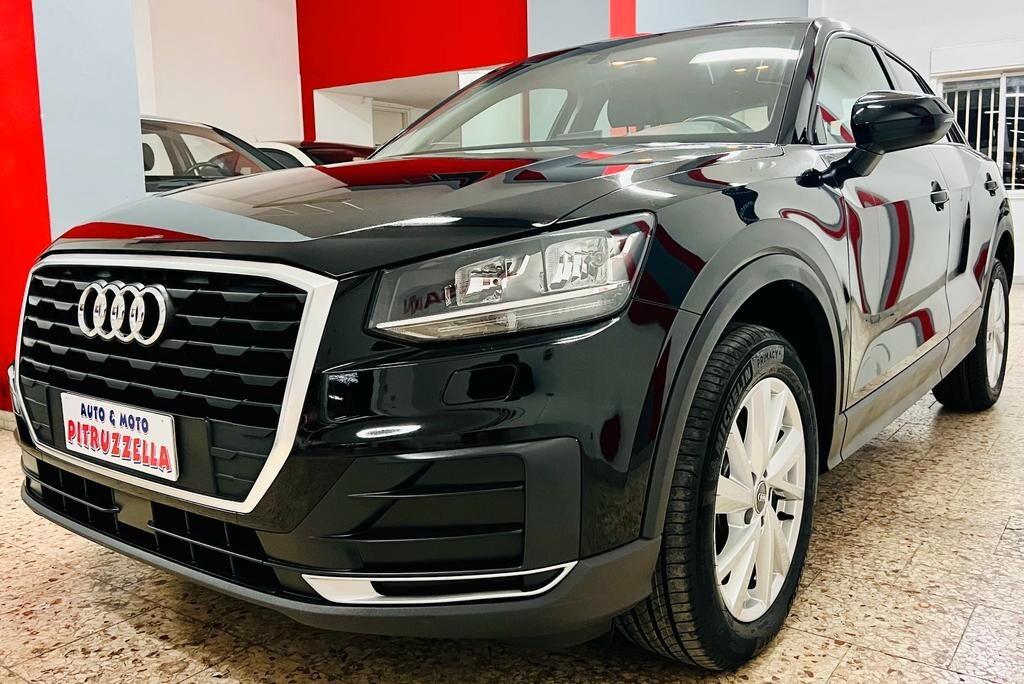 Audi Q2 1.6 TDI S tronic Business 2017
