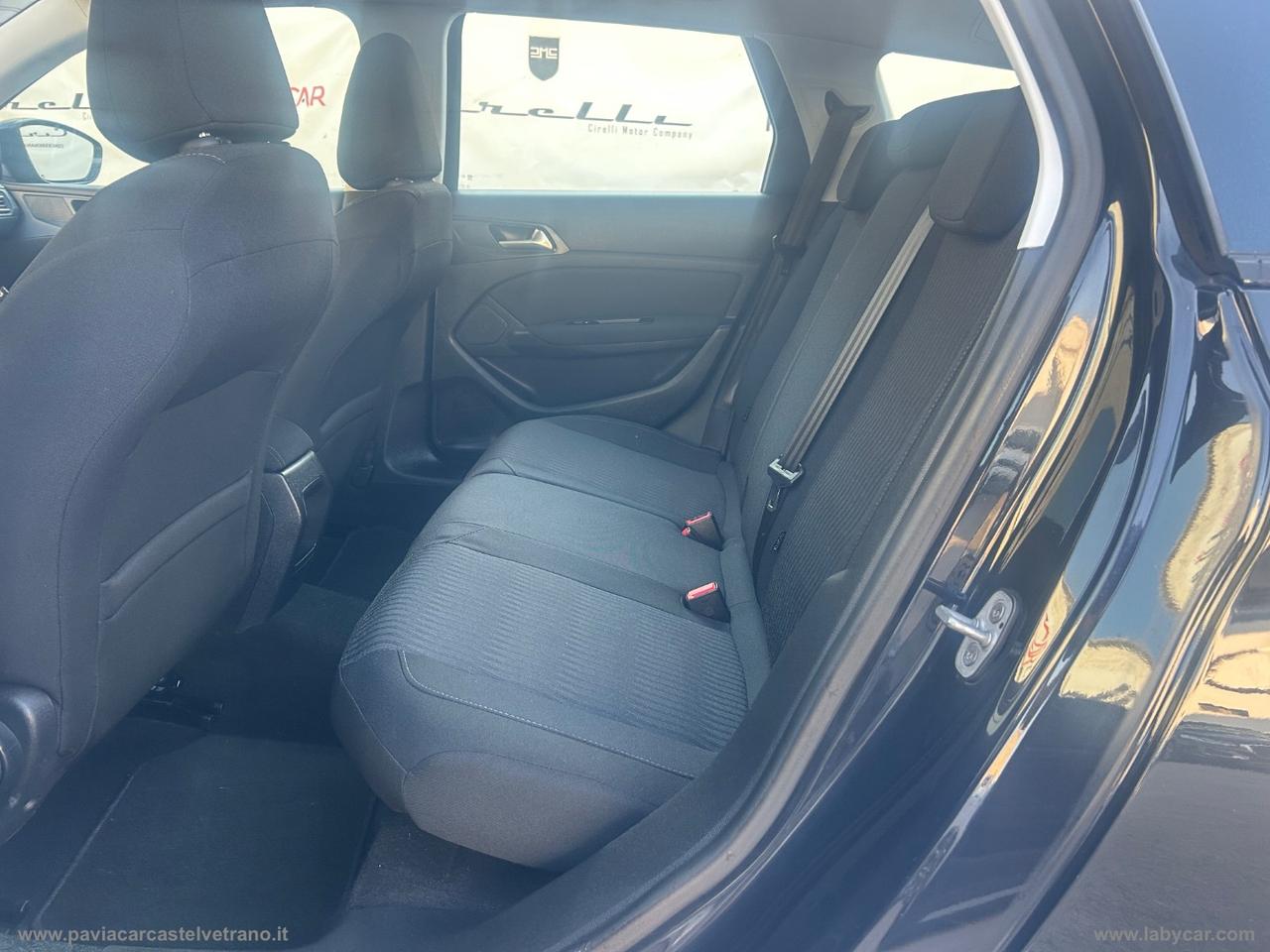 PEUGEOT 308 1.6 HDi 110 CV 5p. Féline
