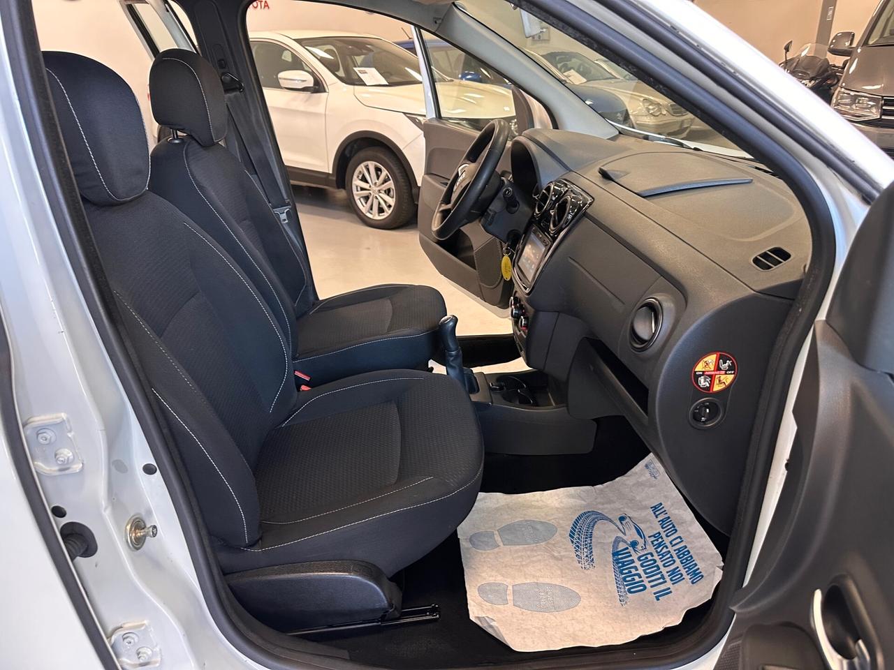 DACIA LODGY 1.6 BENZINA 7 POSTI (59000 MILA KM )