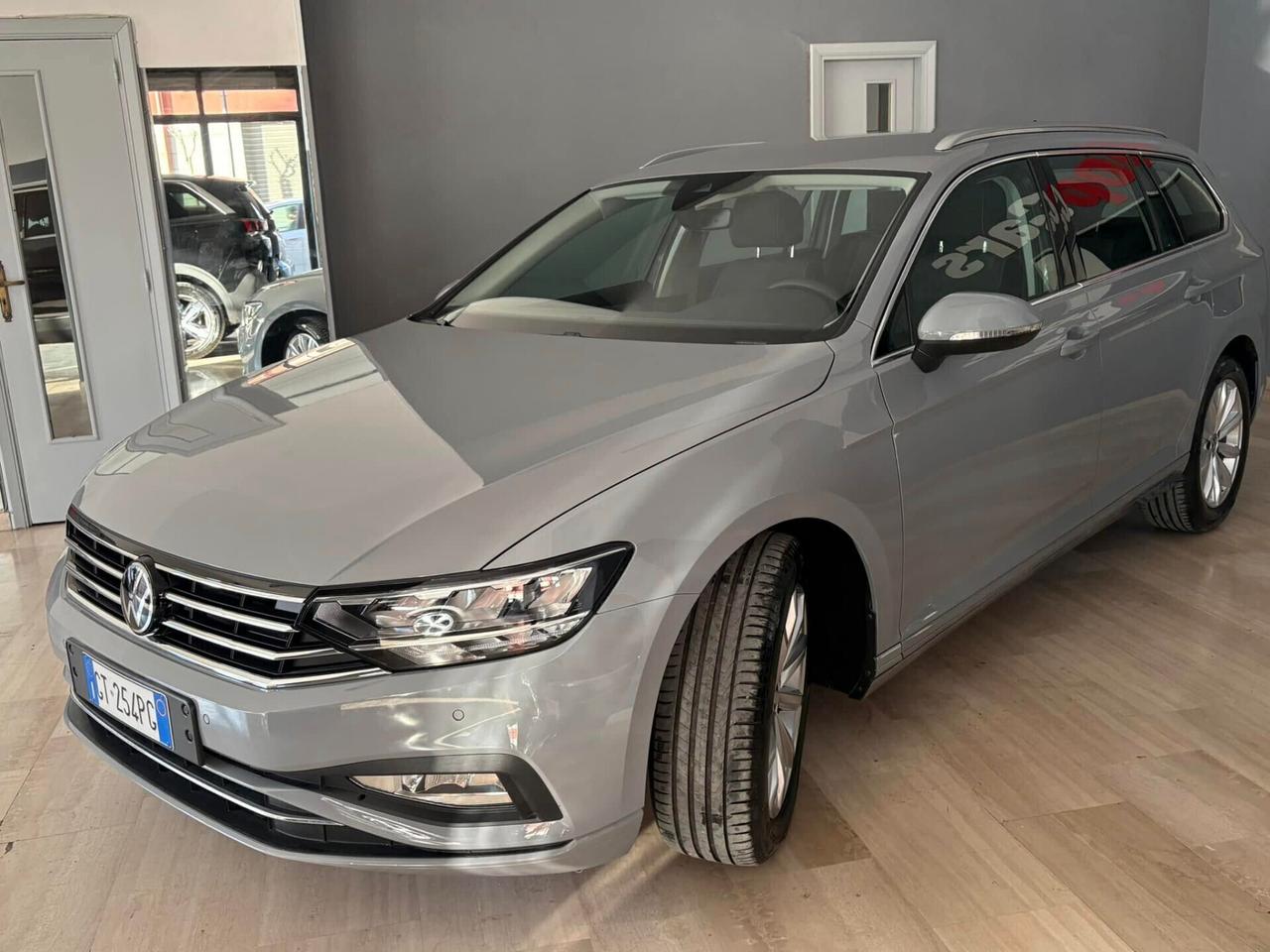 Volkswagen Passat 2.0 TDI SCR EVO DSG Business