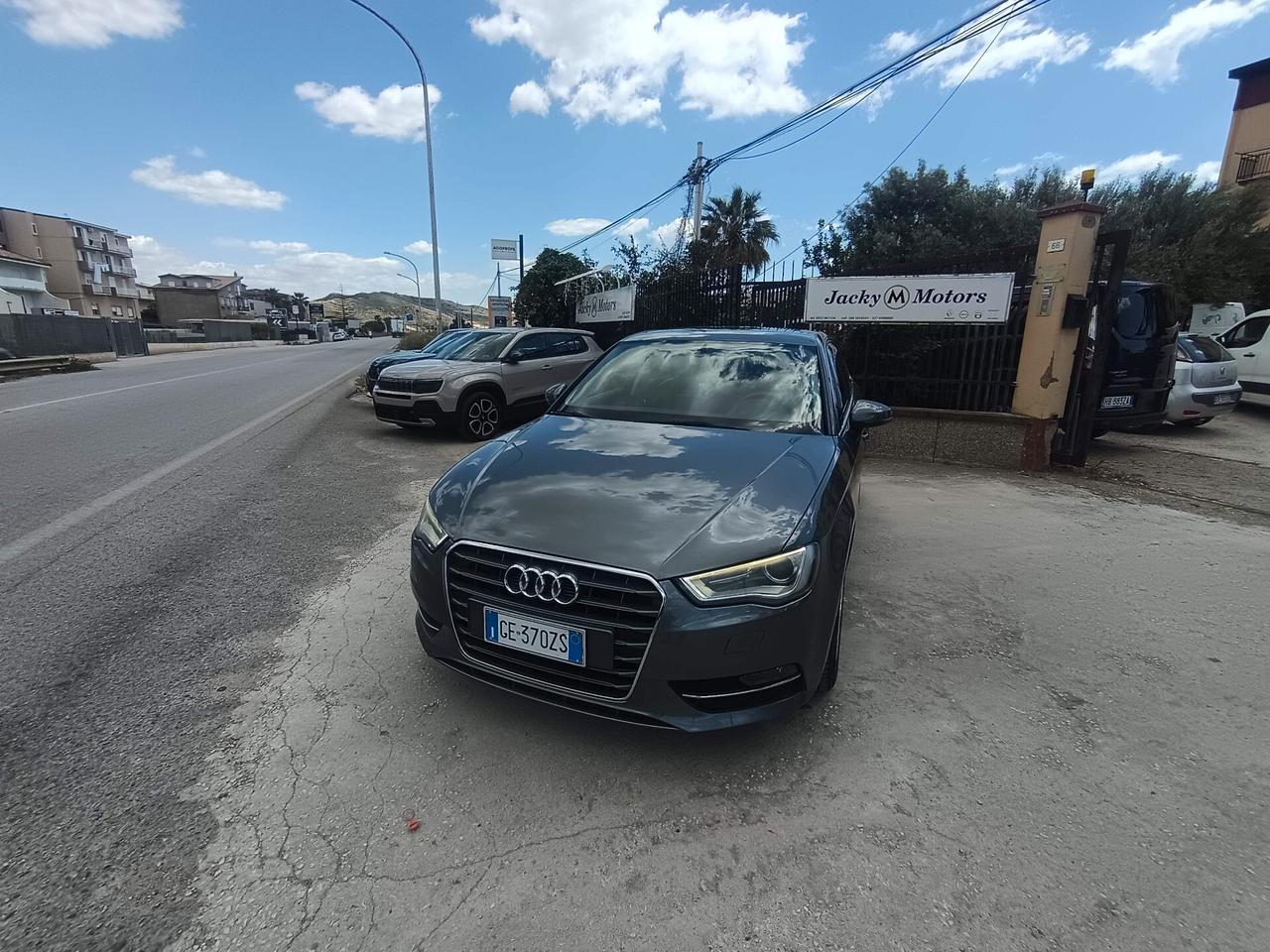 Audi A3 2.0 TDI 150 CV clean diesel Attraction