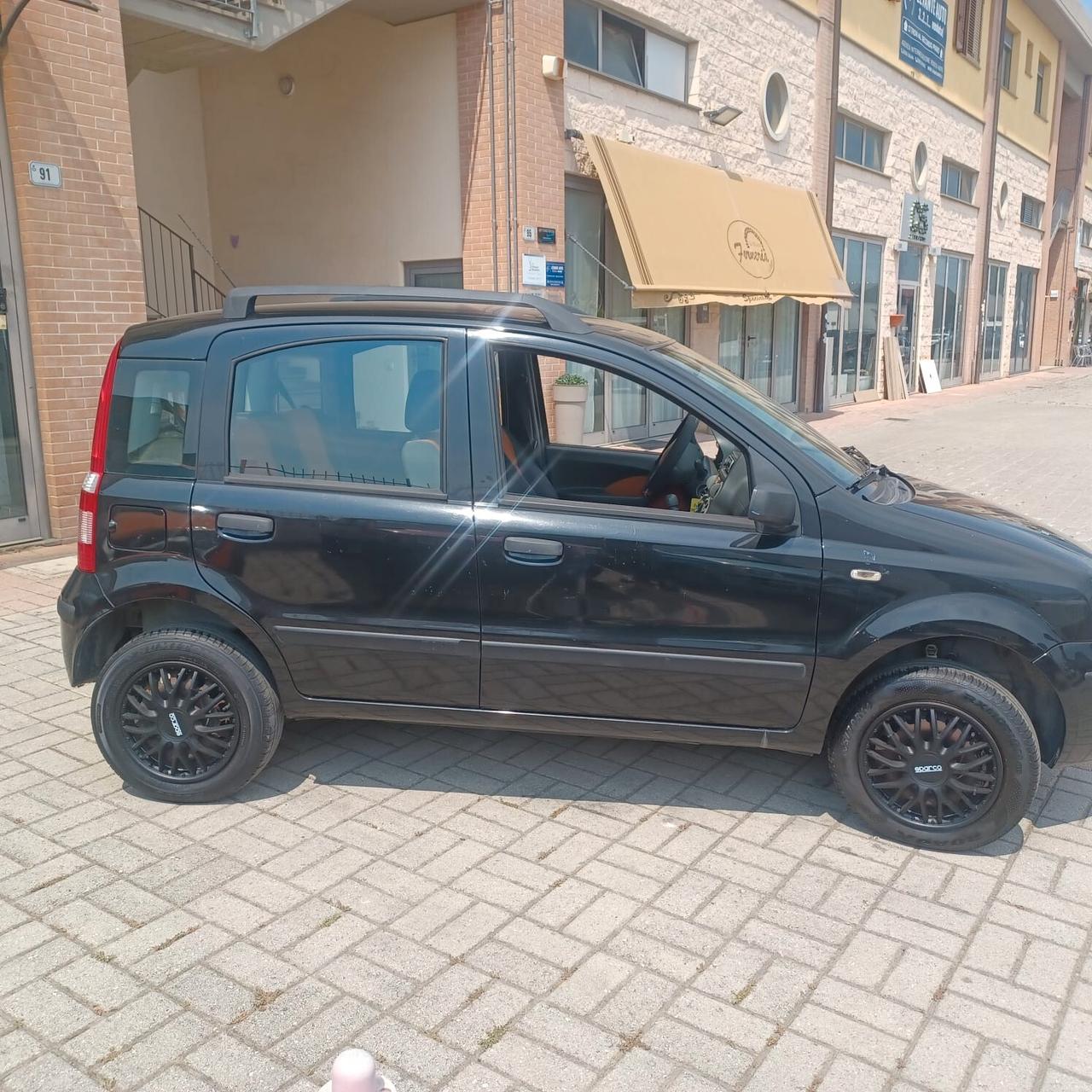 PANDA 1.2 MOTORE ATTUALE CON 107.000KM