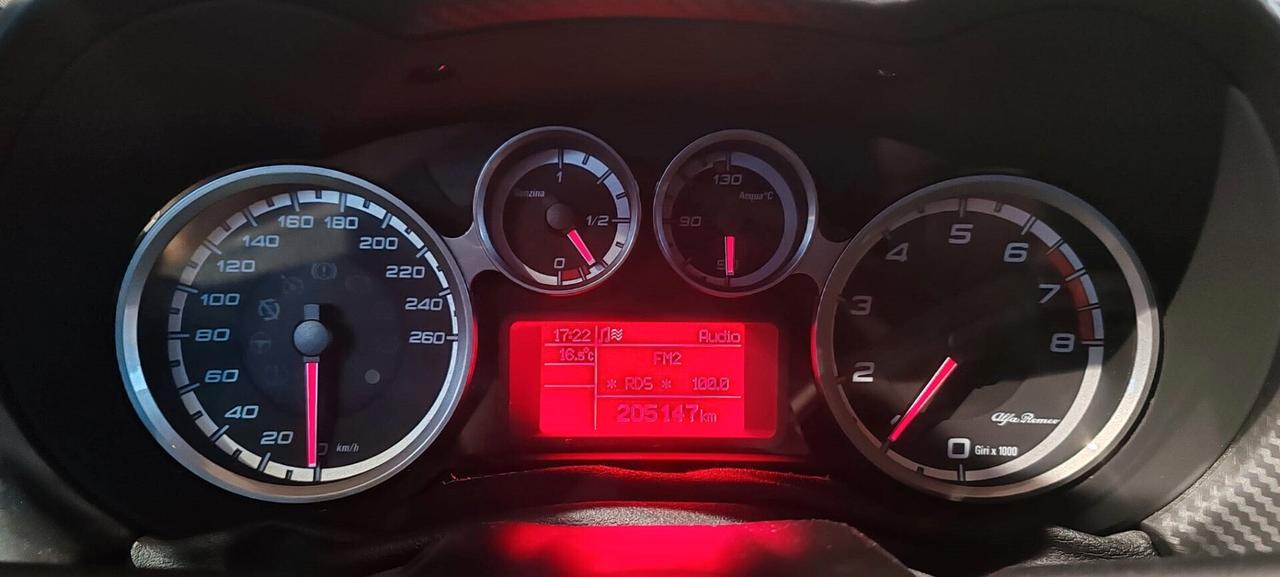 Alfa Romeo MiTo 1.4 105 CV M.air S&S Distinctive Sport Pack