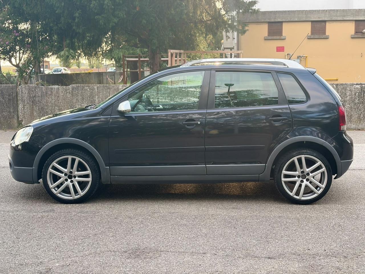 Volkswagen Polo cross 1.4/80CV 16V 5p