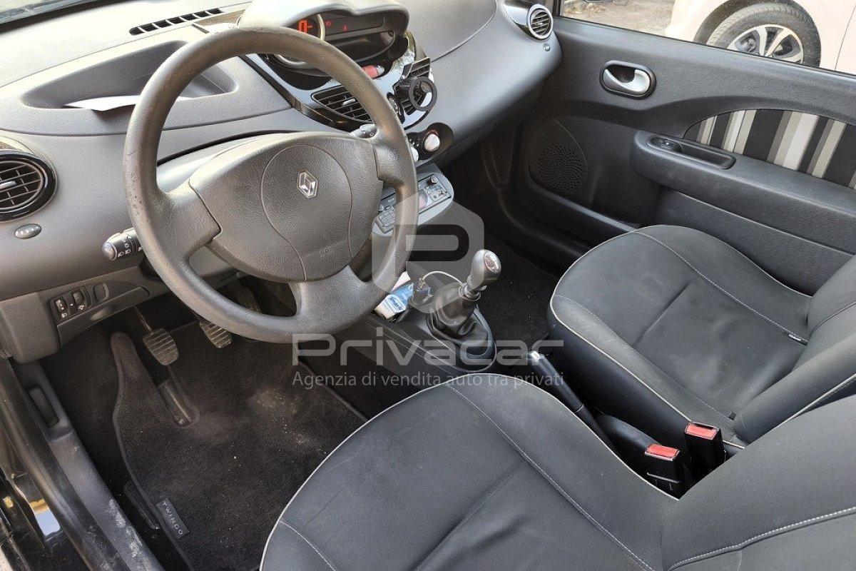 RENAULT Twingo 1.2 16V Night&Day