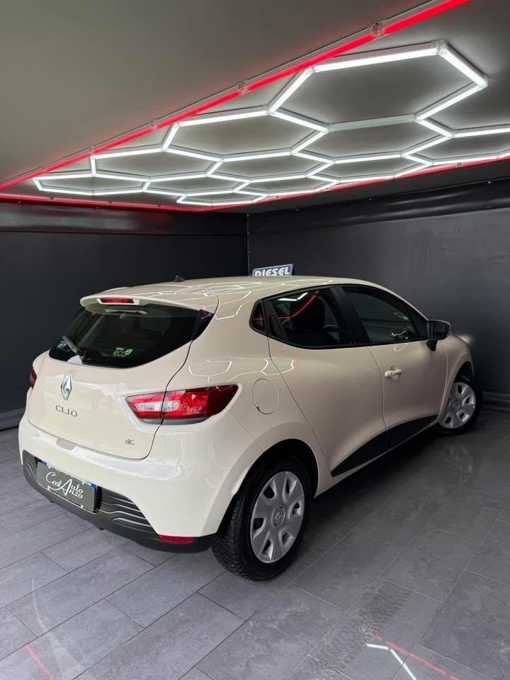 Renault Clio 1.5 dCi 75CV Energy Life 2016
