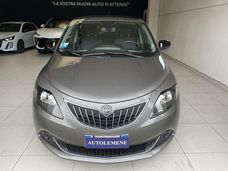 Lancia Ypsilon Ypsilon 1.0 FireFly 5 porte S&S Hybrid Silver