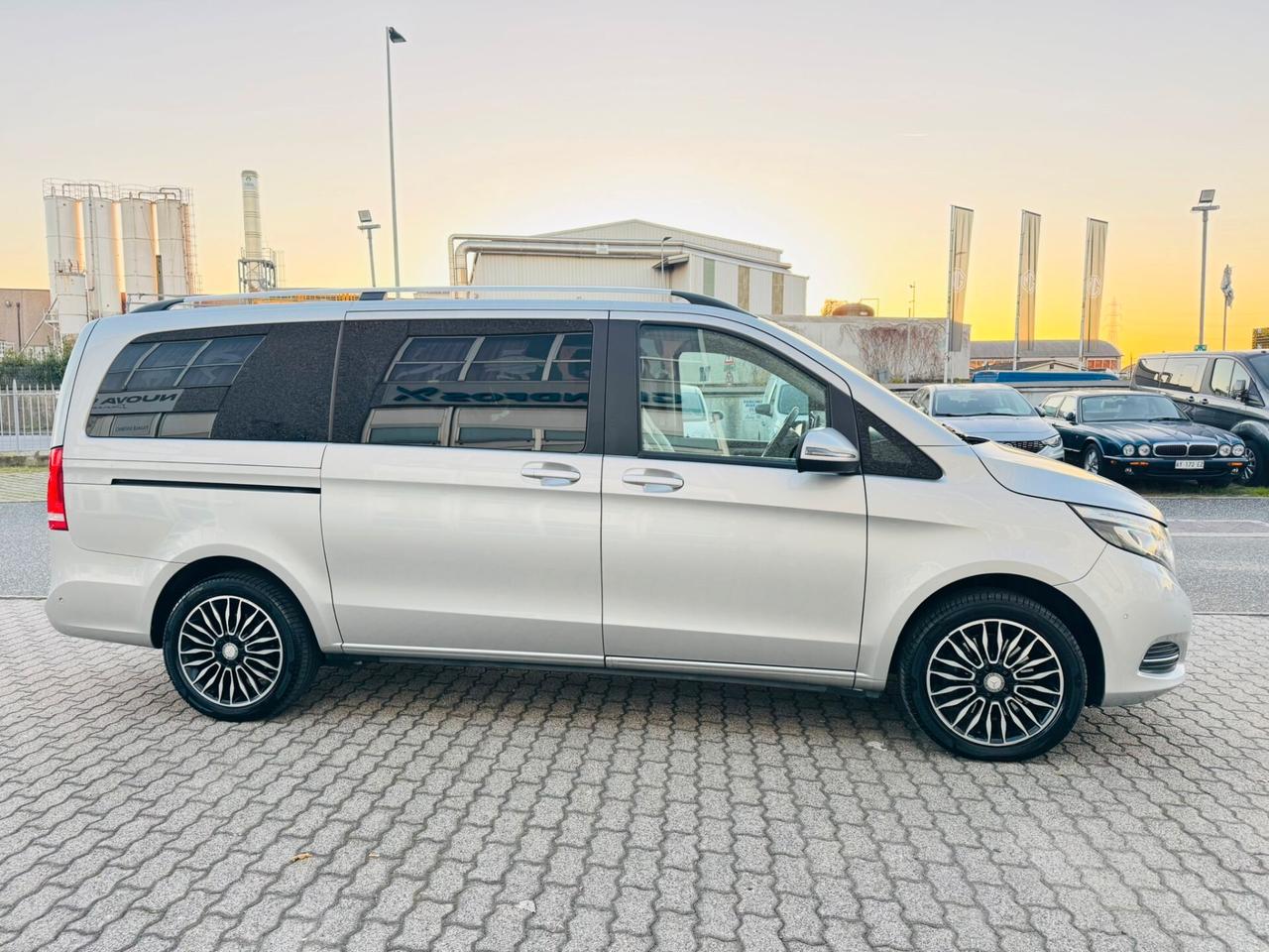 Mercedes-benz V 250 4 matic *motore sostituito 150.000km 7 posti € 19.500+ IVA