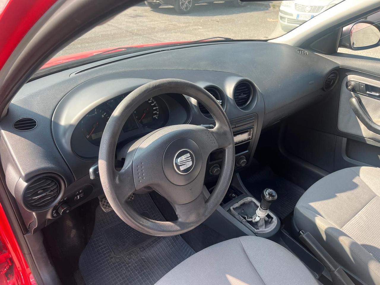 Seat Ibiza 1.2 12V 5p. Stella