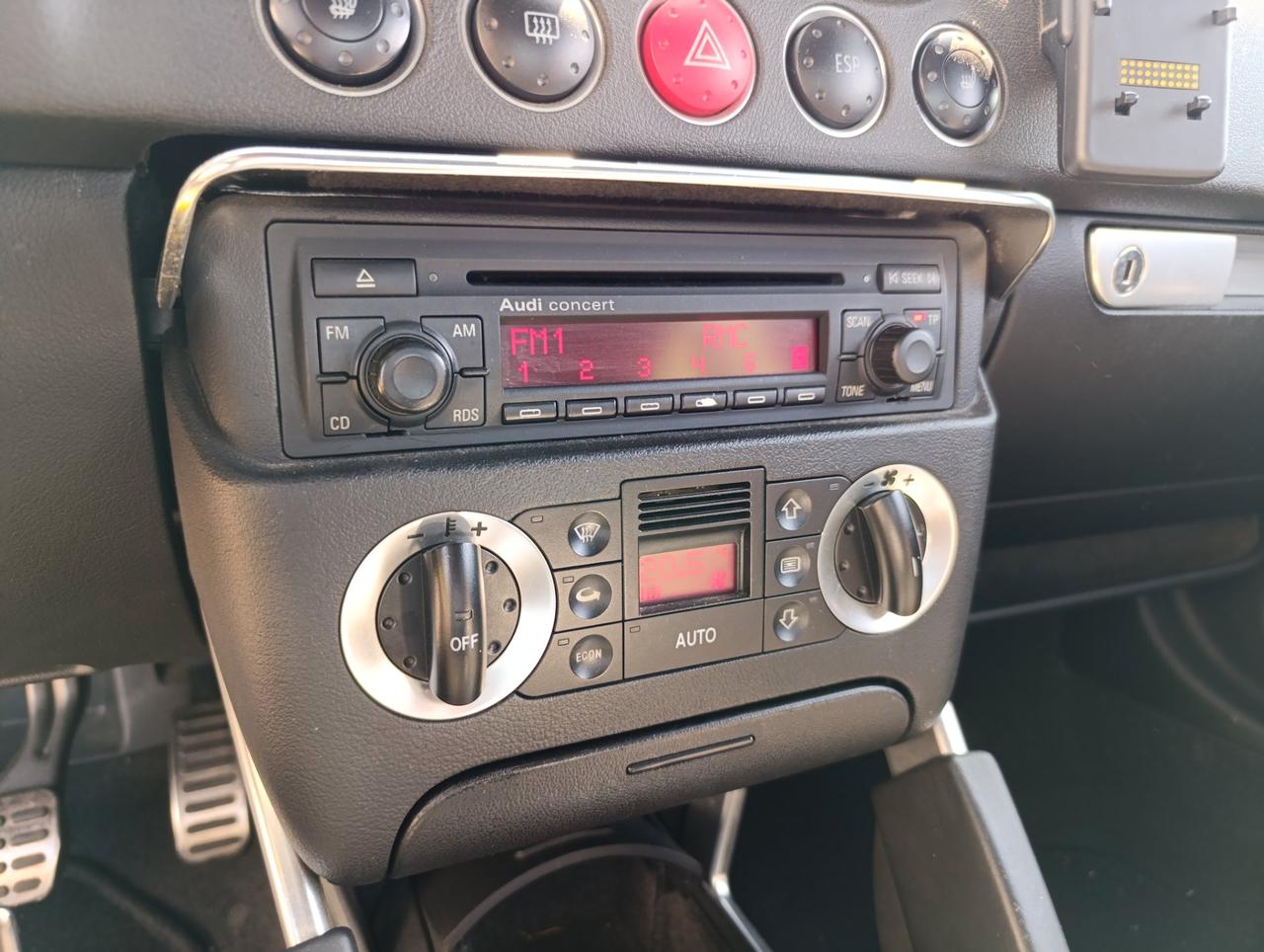 AUDI TT Roadster 1.8t 150cv
