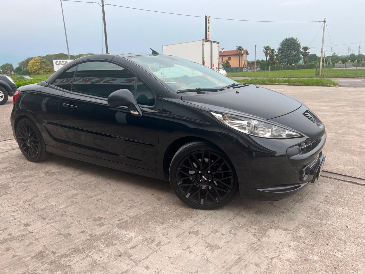 Peugeot 207 1.6 VTI CC ROLAND GARROS