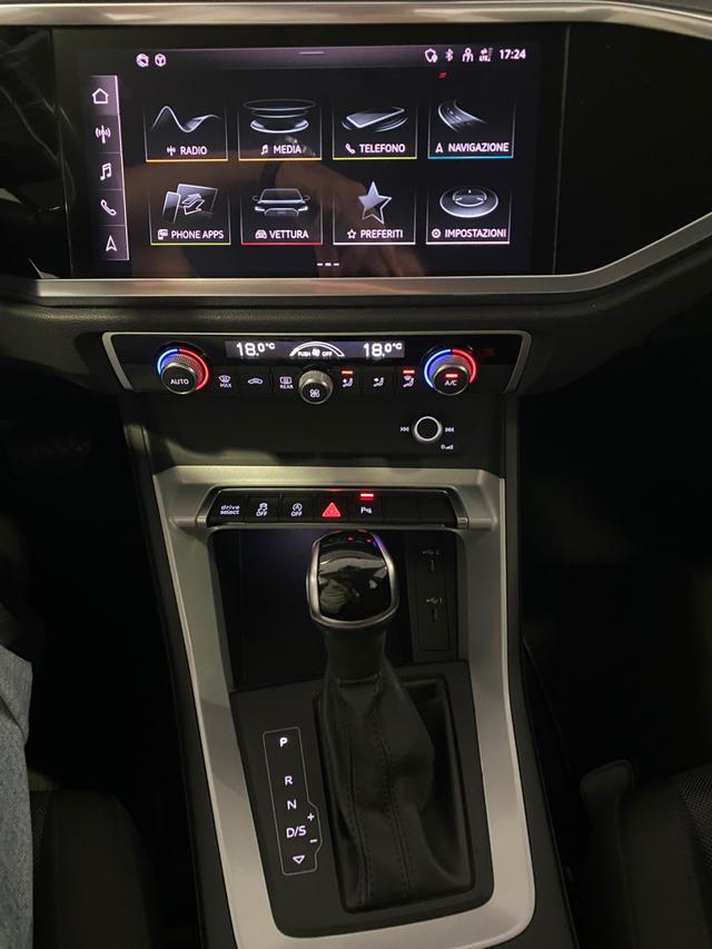 AUDI Q3 SPB 35 S-tronic TDI Business Plus