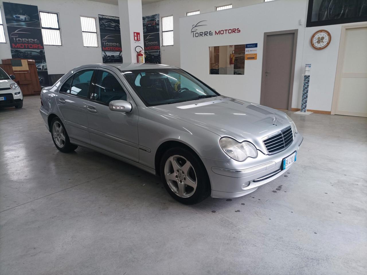 Mercedes-benz C 200 CV 116 CDI cat Avantgarde 02/2002