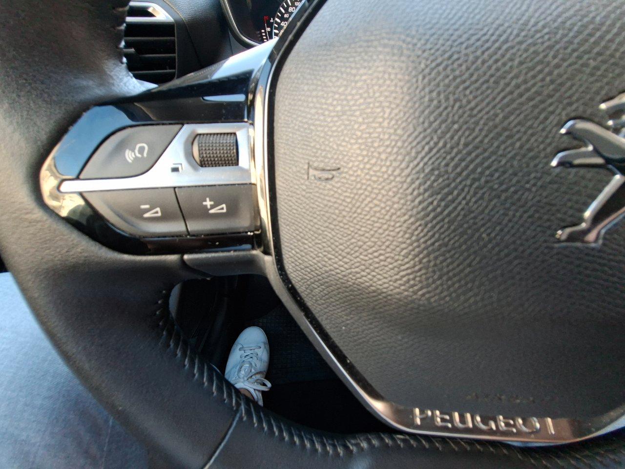 Peugeot 208 5 Porte 208 1.2 puretech Active Pack s&s 100cv