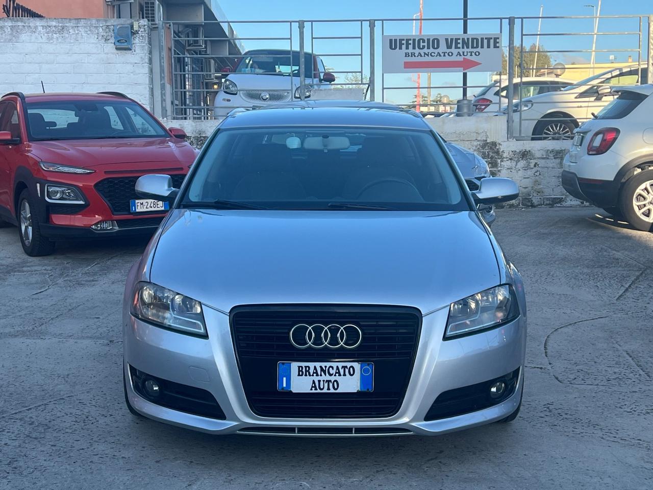 Audi A3 SPB 1.6 TDI 105 CV CR Ambiente