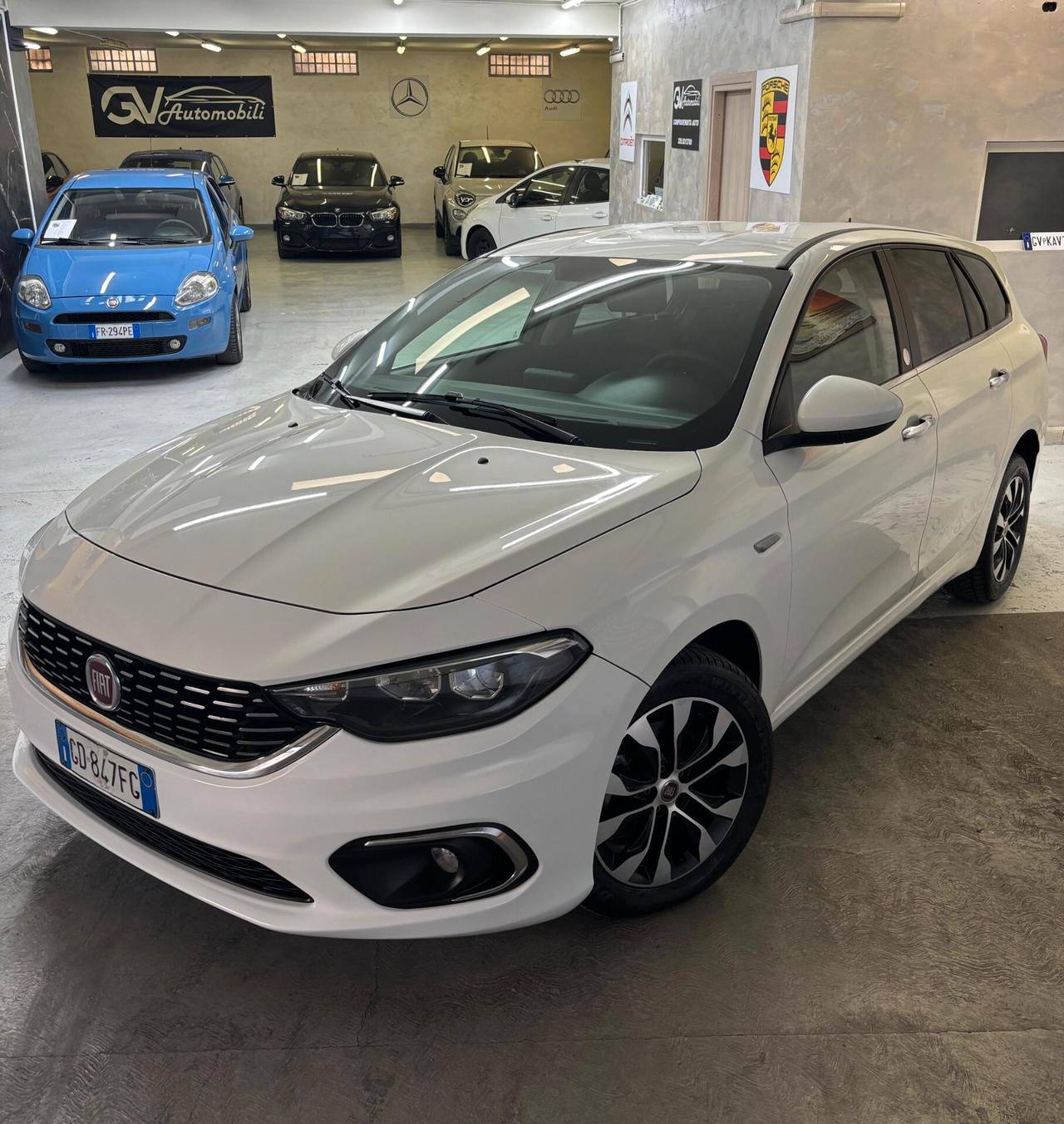 Fiat Tipo 1.6 Mjt S&S 5 porte S-Design