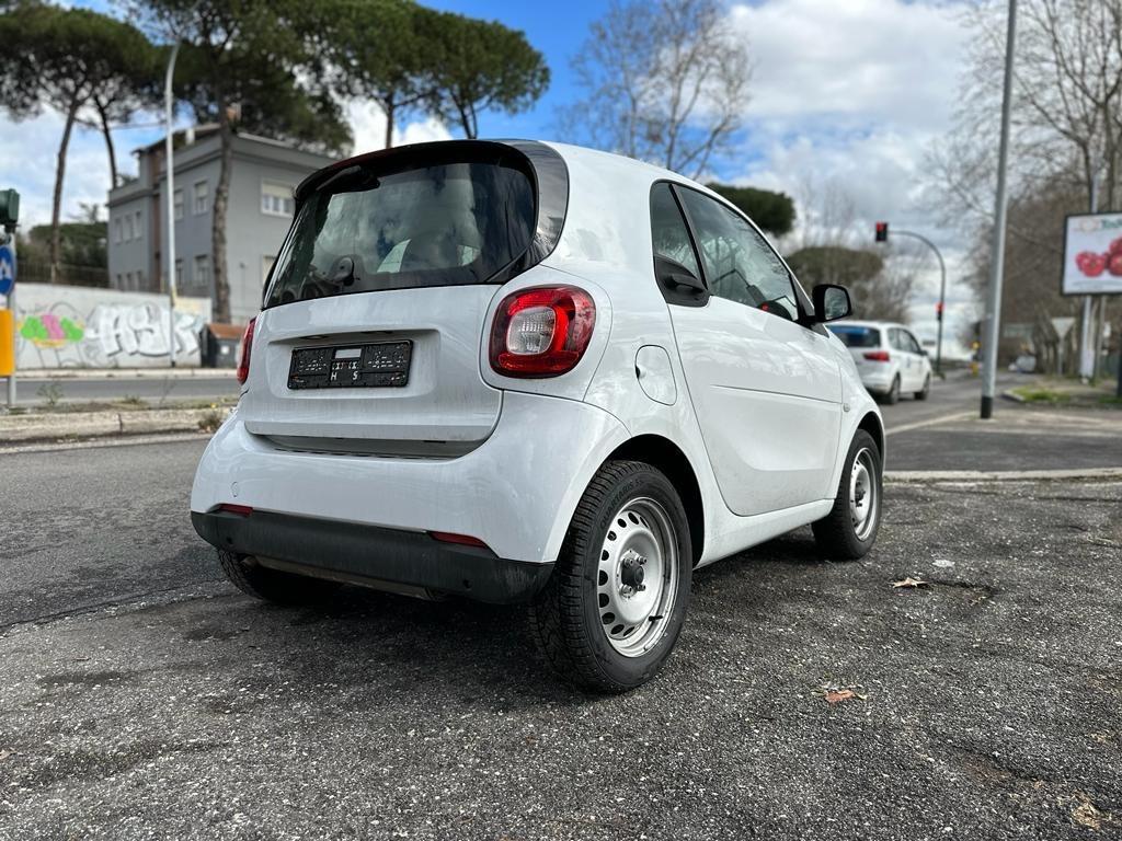 Smart ForTwo 70 1.0 twinamic Prime Navi Pelle