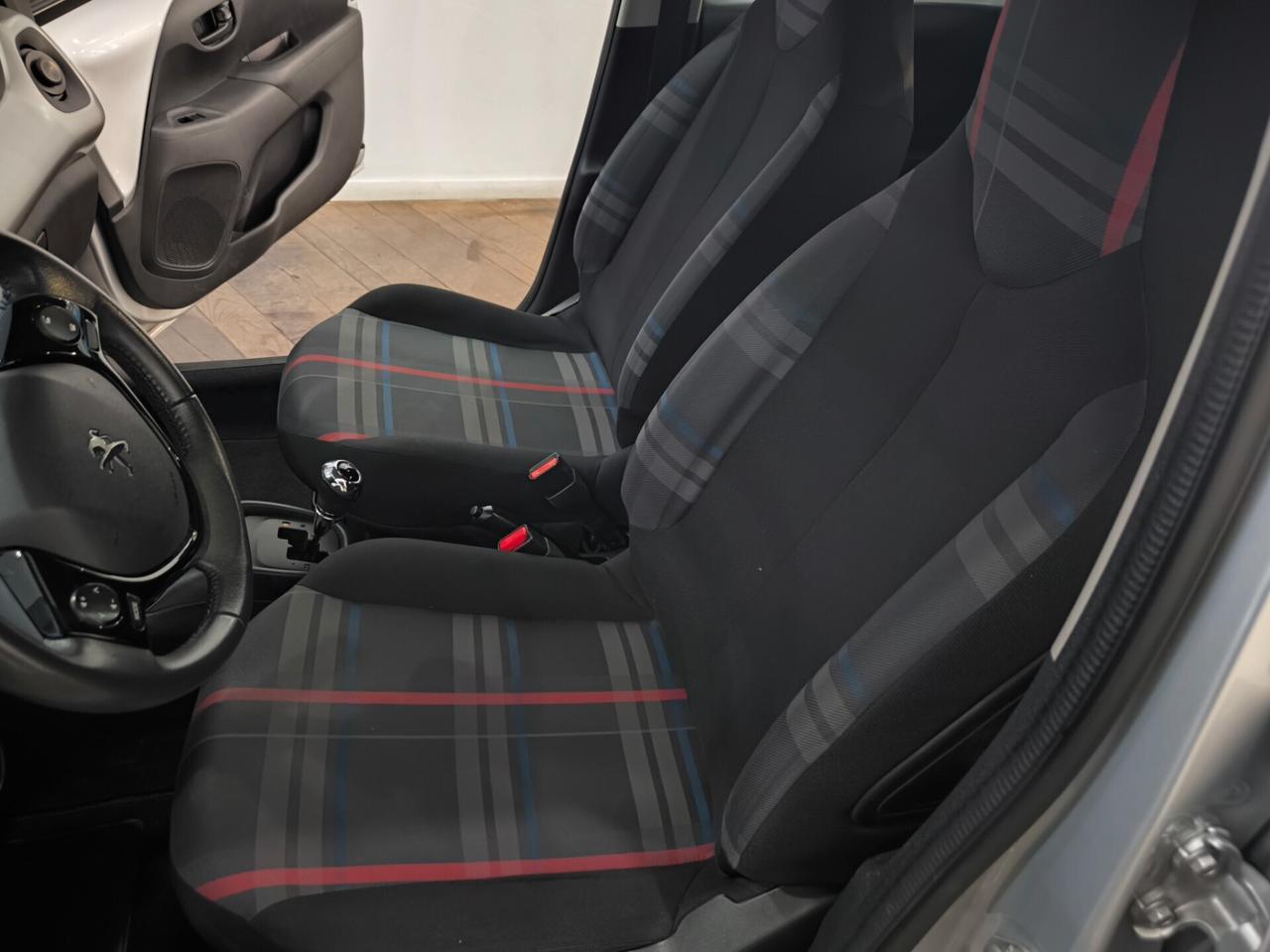 Peugeot 108 VTi 68 5 porte Active AUTOMATICA