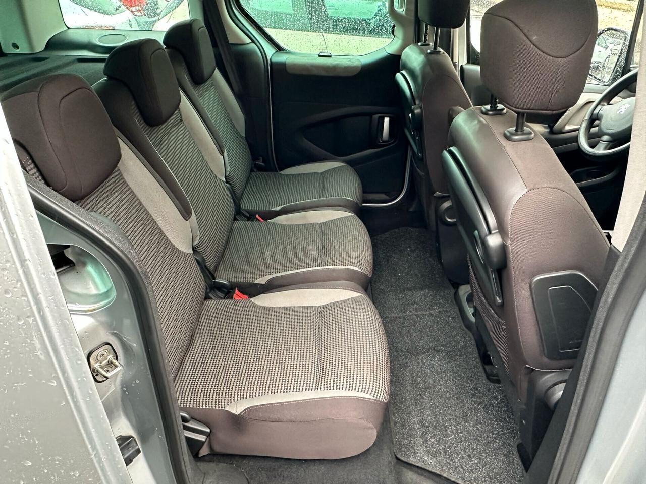 Peugeot Partner Tepee 1.6 HDi 112CV Premium