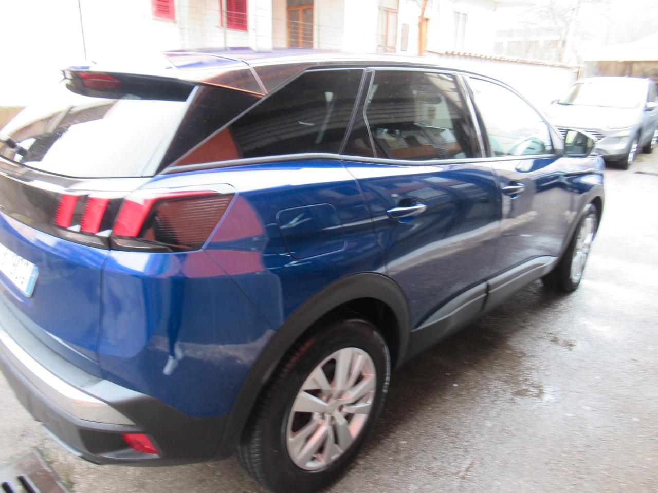 Peugeot 3008 BlueHDi 130 S&S Business