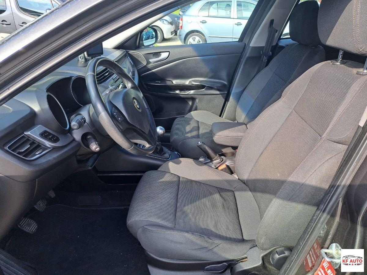 ALFA ROMEO - Giulietta - 1.6 JTDm-2 105 CV Distinctive
