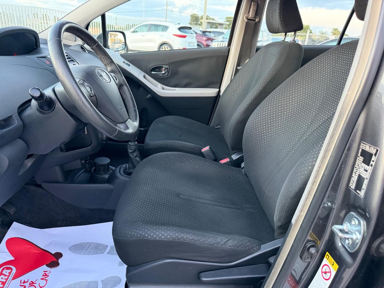 TOYOTA YARIS 1.3 SOL 5PORTE TAGLIANDATISSIMA MY11