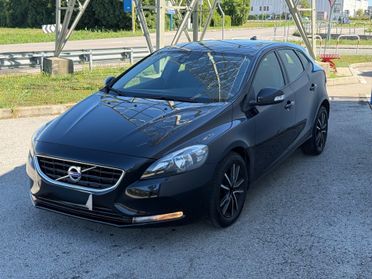 Volvo V40 D2 1.6