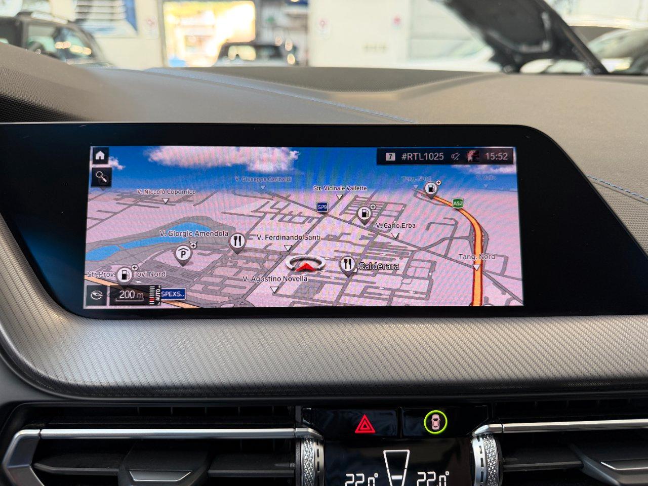 BMW 118 d Msport auto - LED - 18" - Carplay - Pack Luci