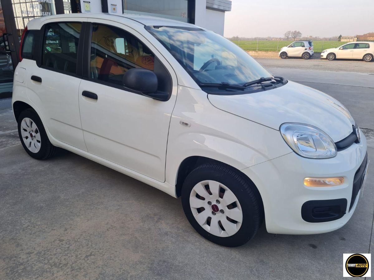 FIAT Panda 1.2 Benzina-16.000 Km-Neopatentati