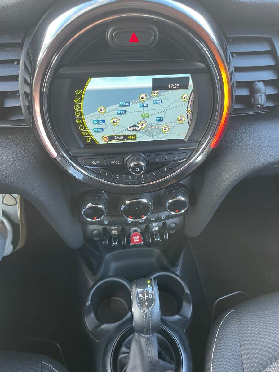 MINI - Mini - 1.5 Cooper D Business XL