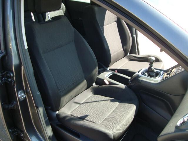 Peugeot 5008 1.6 HDi 112CV Business