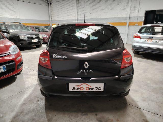 RENAULT Clio 1.2 16V 5 porte Rip Curl NEOPATENTATI