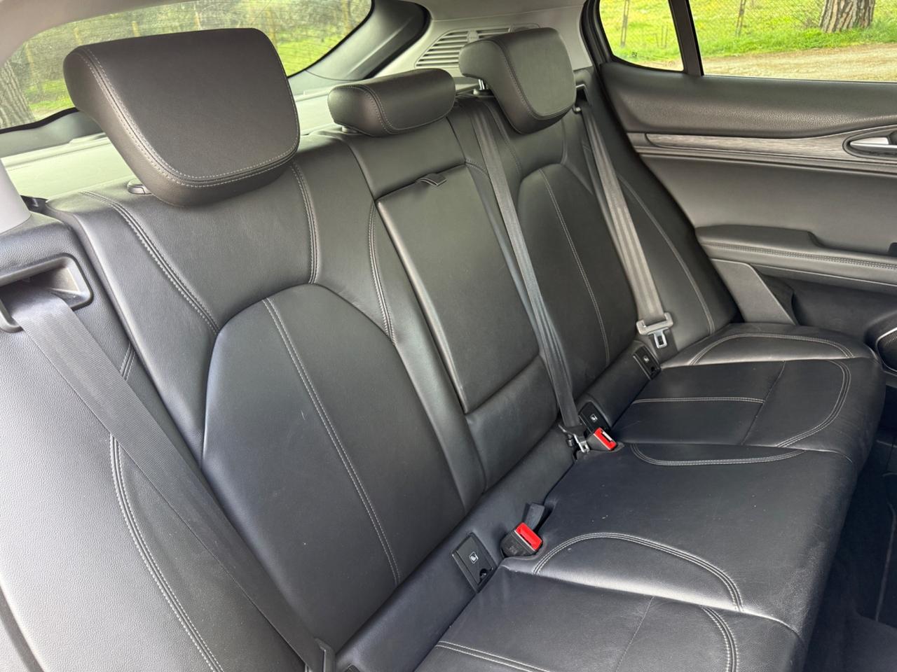 Alfa Romeo Stelvio 2.2 Turbodiesel 210 CV AT8 Q4 Executive