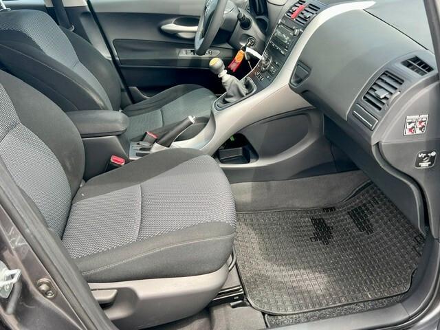Toyota Auris 1.4 D-4D 5 porte Sol
