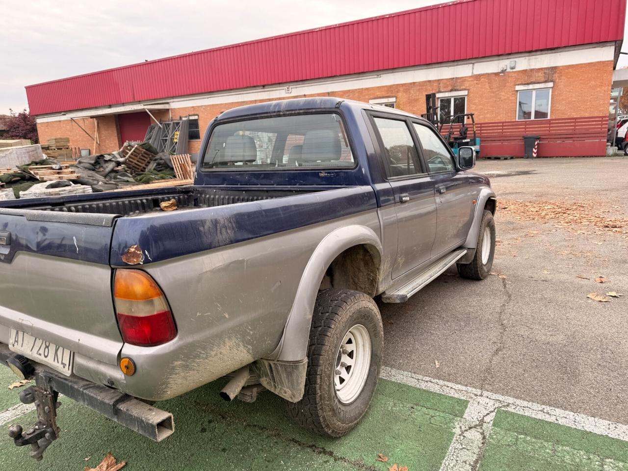 Mitsubishi L200 2.5 TDI 4WD Club Cab Pick-up GLX