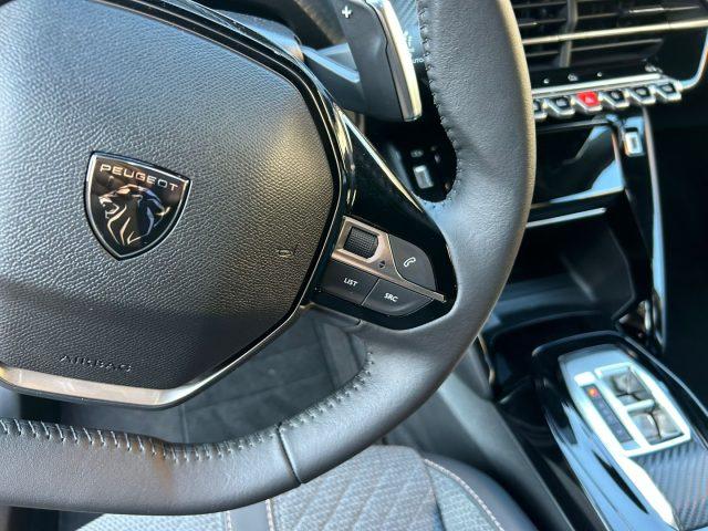 PEUGEOT 2008 Hybrid 145 e-DCS6 Allure KM 0