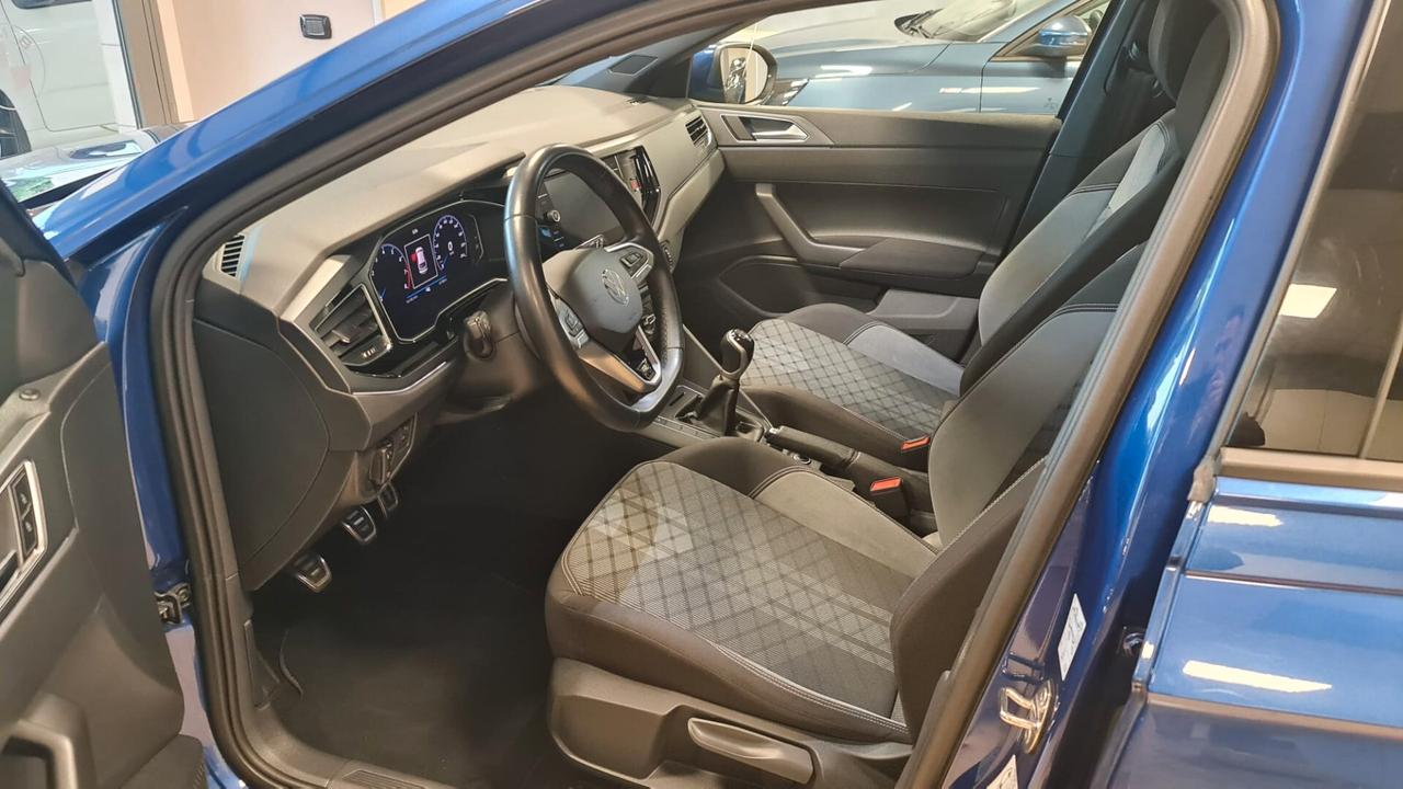 Volkswagen Taigo 1.0 TSI 110 CV R-Line