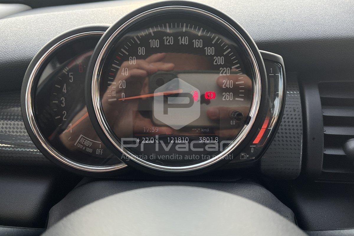 MINI Mini 1.5 Cooper D Business 5 porte