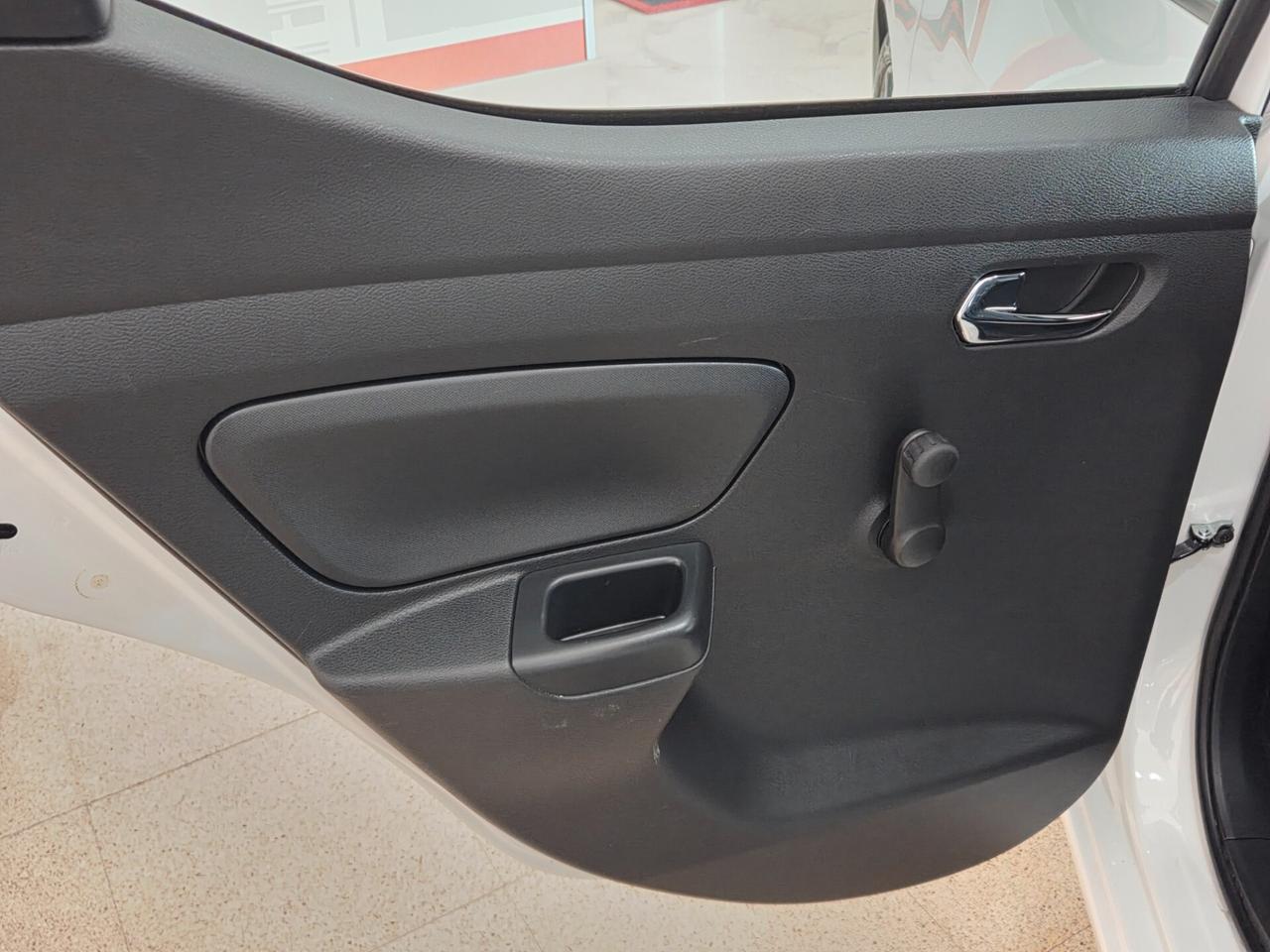 Nissan Micra 1.5 dCi 8V 5 porte N-Connecta