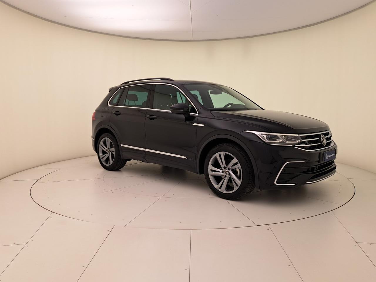 Volkswagen Tiguan 2.0 tdi r-line 150cv dsg