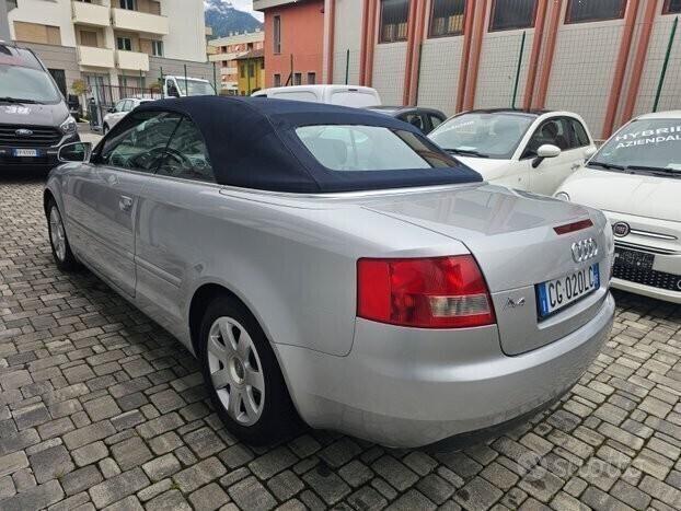 AUDI A4 CABRIO 2.5 V6 tdi 163cv