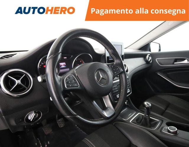 MERCEDES-BENZ GLA 180 d Sport